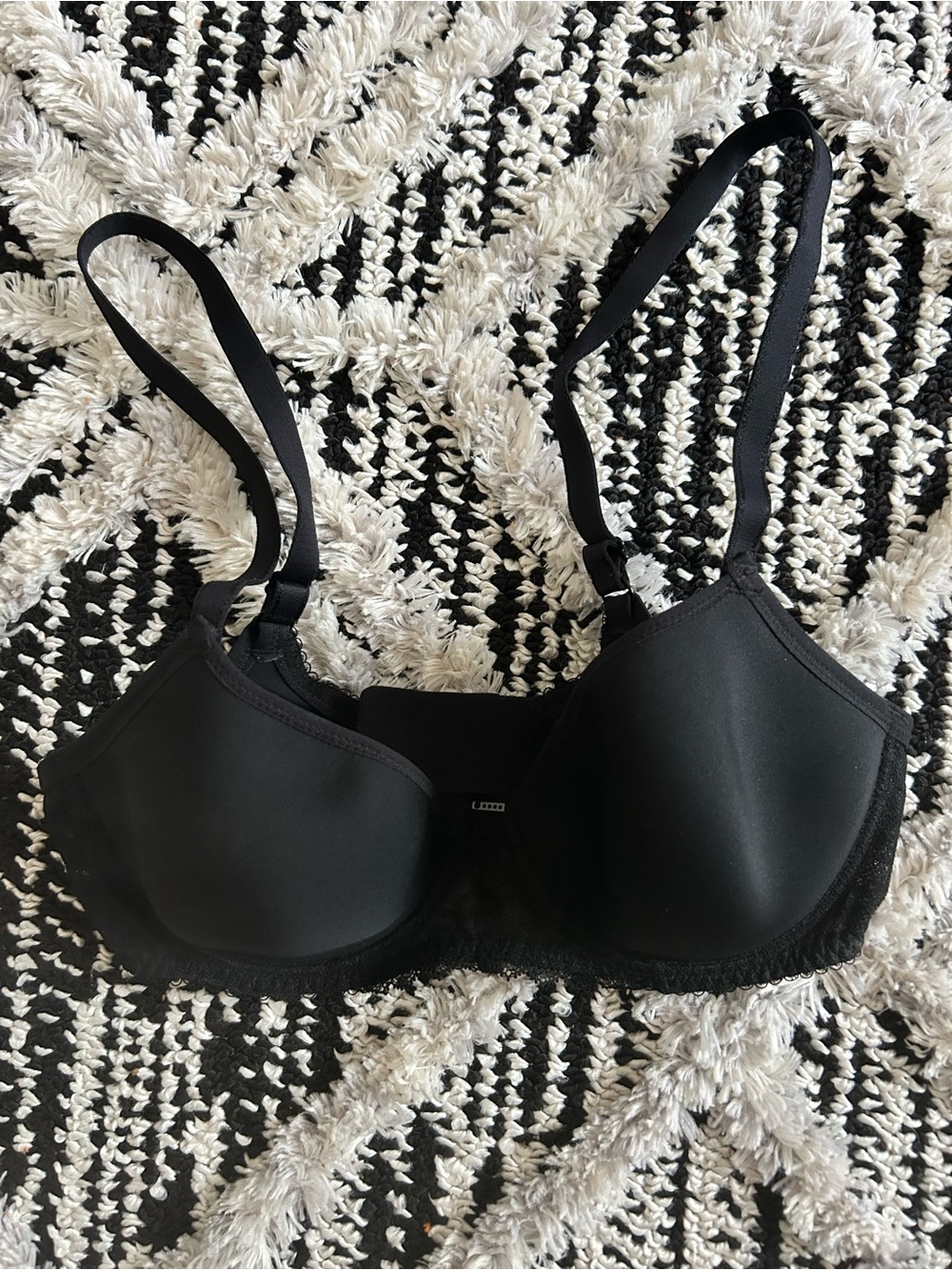 Freya black underwire bra size 28DDD AA400510BLK